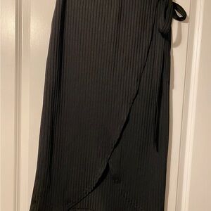 New Look Black Asymmetrical Skirt